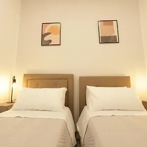 Santa Chiara Luxury House Appartamento
